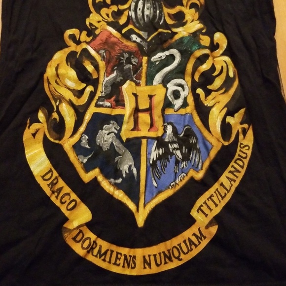 Blsck harry potter t shirt - Picture 2 of 4